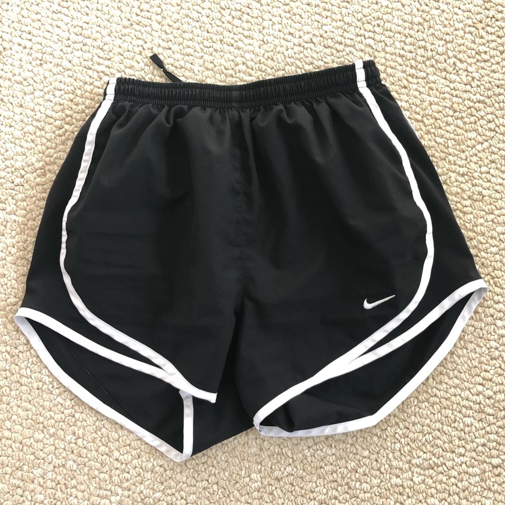 Black and white Nike dri fit shorts